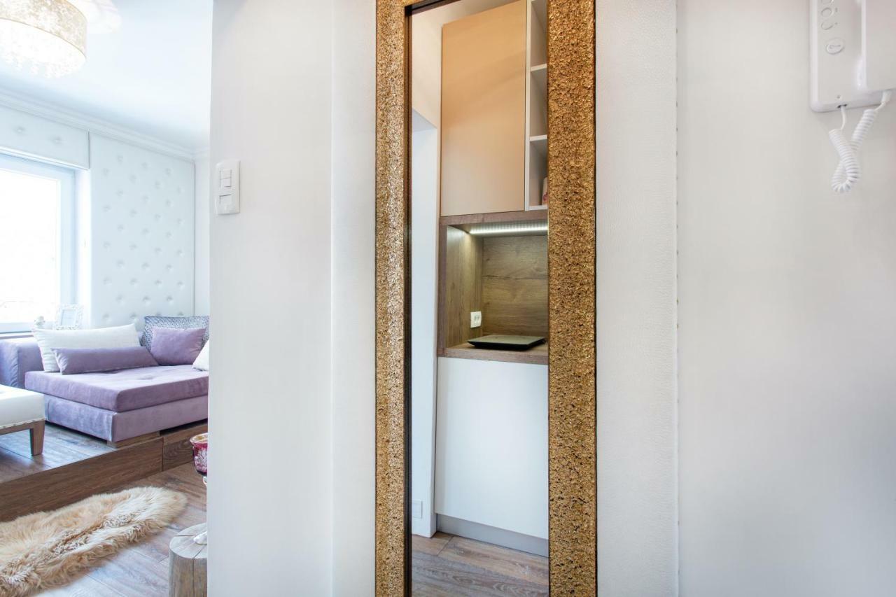 New, Stylish And Modern Central Studio, Free Parking เซเลีย ภายนอก รูปภาพ